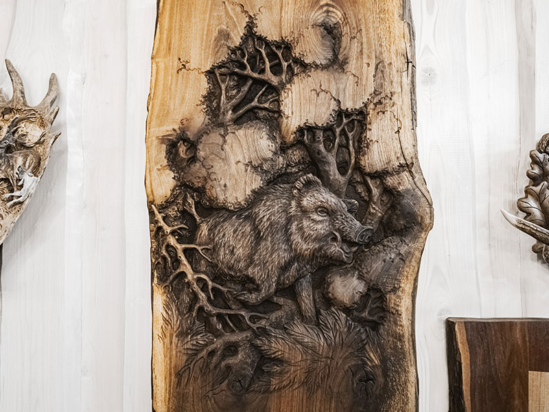 Závesná rezba diviak