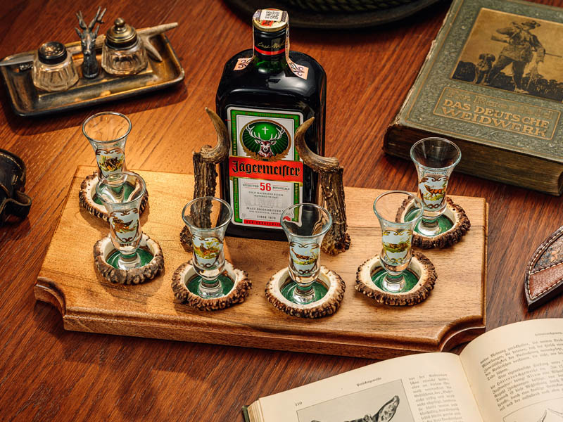 Bottle and shot glasses stand